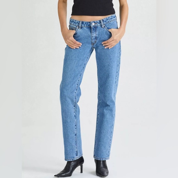 Abrand Denim - Abrand ‘99 Low Straight Leg Organic Cotton Jeans size 27P